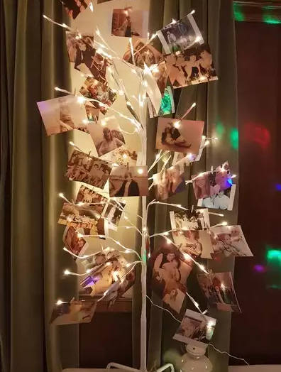 Christmas tree decoration using photo prints