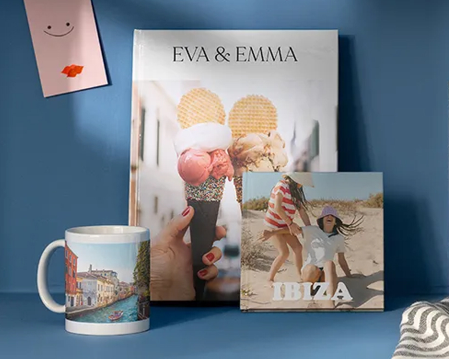 A selection of personalised Photobox photo gifts, including a mug with a holiday photo and wall art of two best friends, inspiring friendship gifts for your best friend.