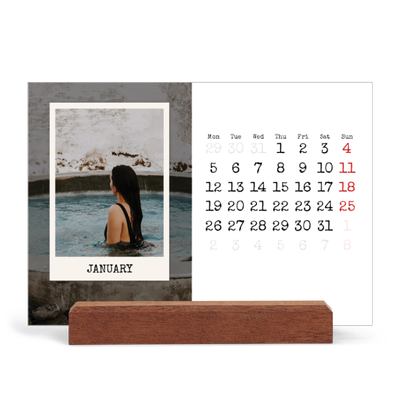 Easel Desk Calendar Landscape  — The portrait edit [January]
