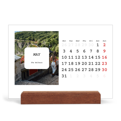 Easel Desk Calendar Landscape  — Full story [cover]