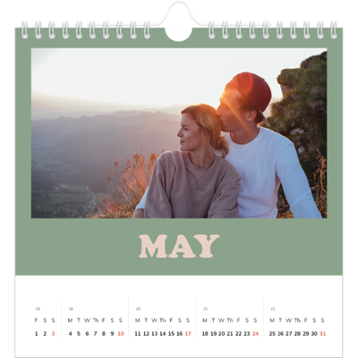 Square calendars  — Retro frames [cover]