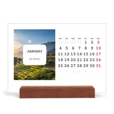 Easel Desk Calendar Landscape  — Full story [January]