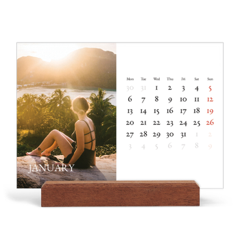 Easel Desk Calendar Landscape — Simple serif