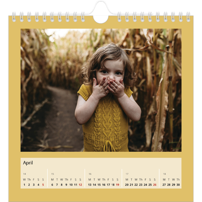 Square calendars  — Earth colours [April]