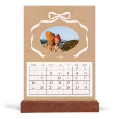 Easel Desk Calendar Portrait  — Kraft and bow [cover]