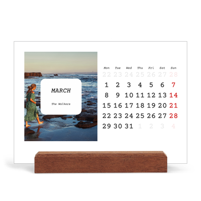 Easel Desk Calendar Landscape  — Full story [March]