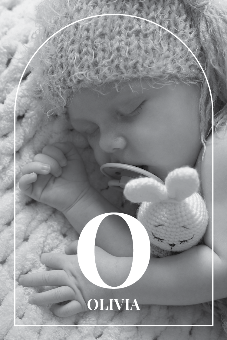 Invitations — Modern initial